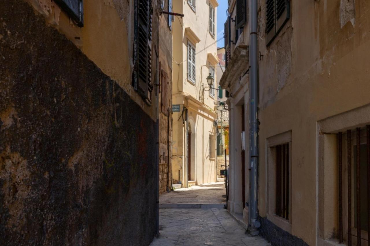 Little Bright Studio - Corfu Old Town エクステリア 写真